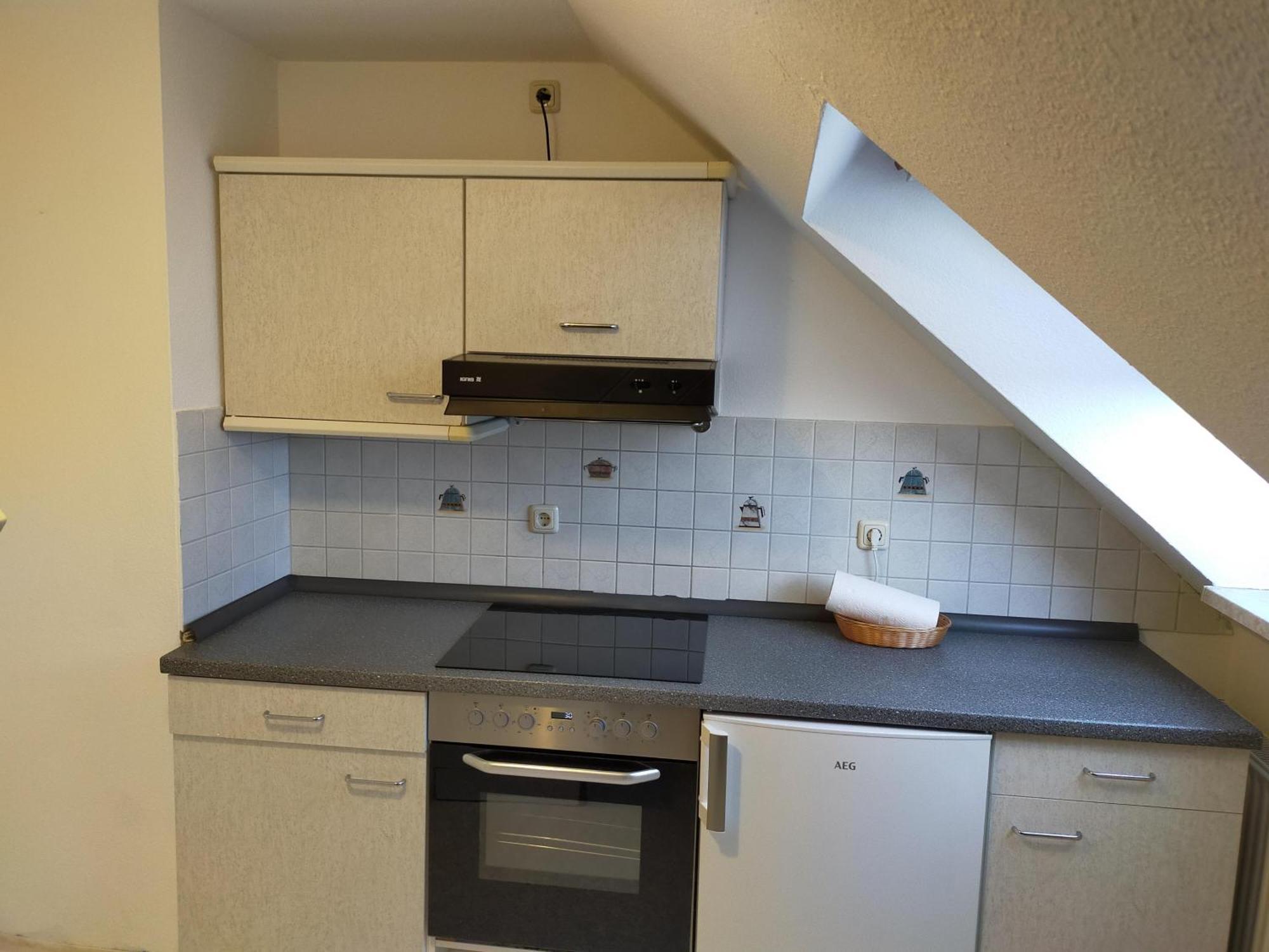 Flex Aparts - Grosse, Moeblierte Wohnung In Zwickau Mit 2 Zimmern Esterno foto